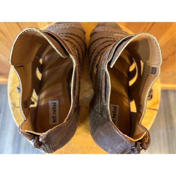 Not Rated Strappy Heeled Sandal Boots 10 Faux Suede Brown Block Heel Back Zip - Picture 5 of 8